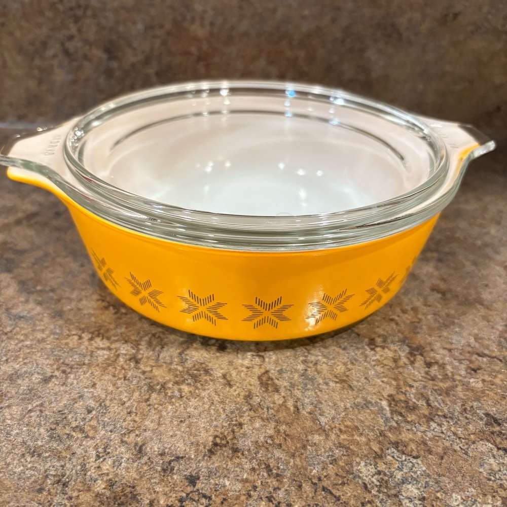 Pyrex Vintage Town and Country 1 Pint Pyrex Casserole with Lid Orange Brown 471